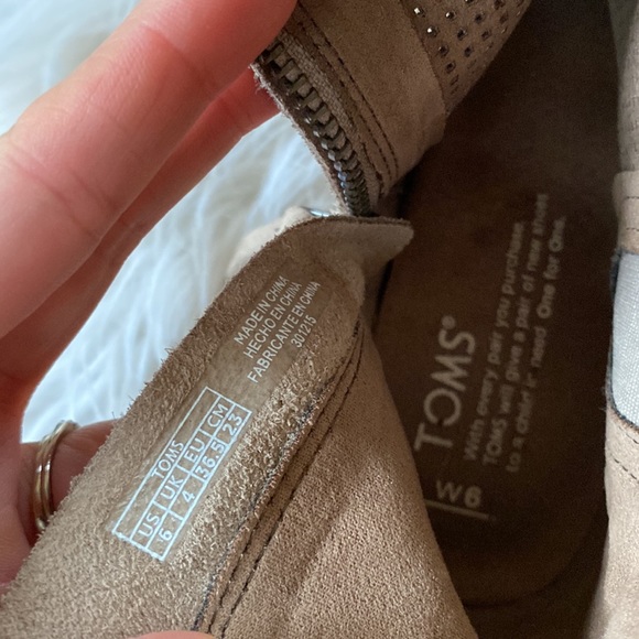 TOMS Majorca Peep Toe Bootie Perforated Suede - Picture 6 of 8